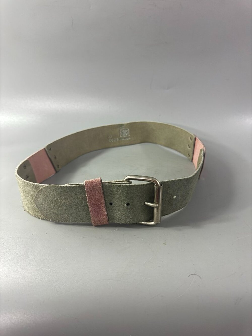 Ram Bicolor Suede Leather Belt, Women's Size S